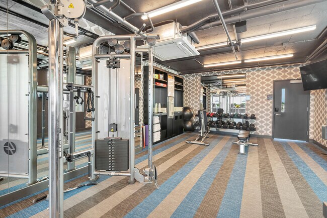 Building Photo - 236 SE 5th Ave