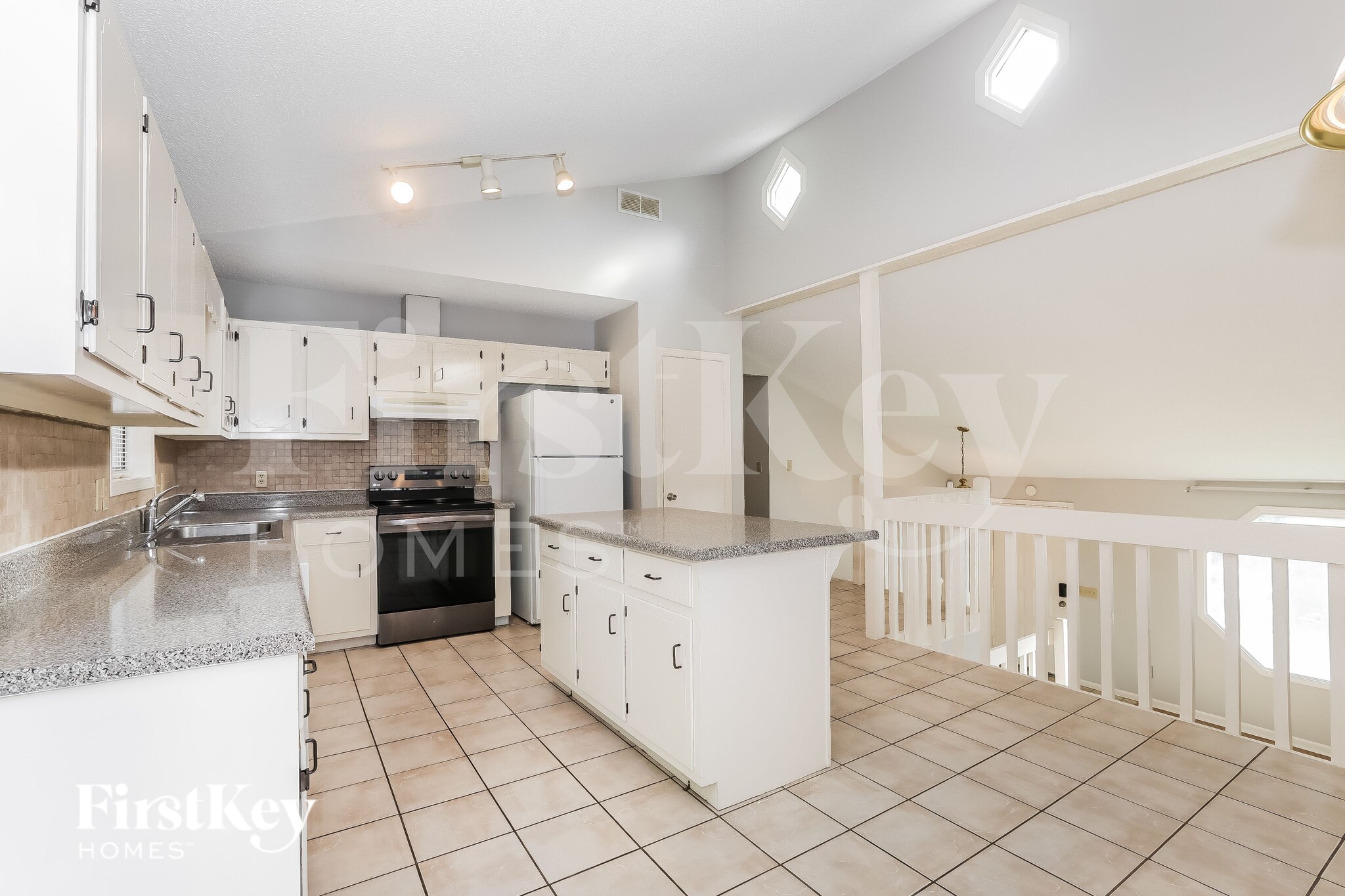 Building Photo - 1389 Millstream Trail NW