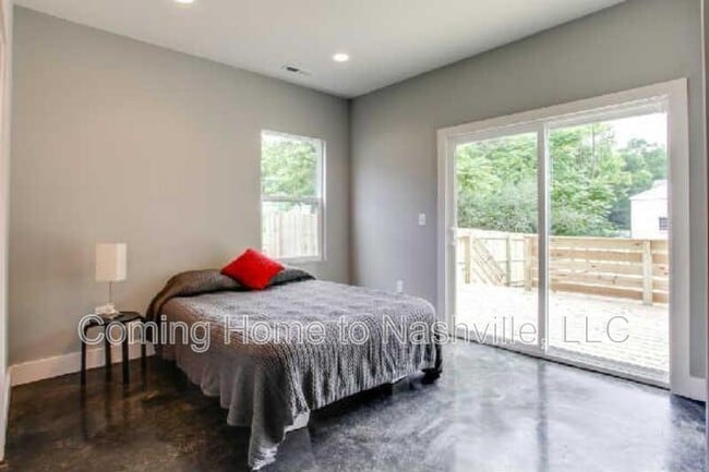 Building Photo - 1309 Stainback Ave