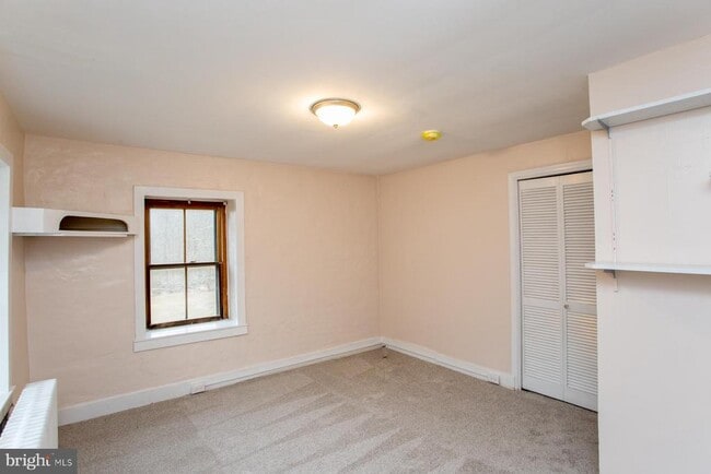 Building Photo - 120 Tabor Rd