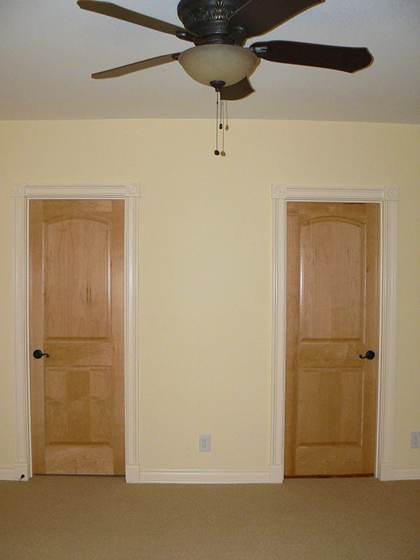 Building Photo - 11912-11911 11th Pl SW