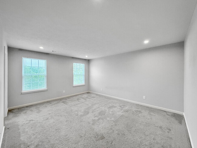 Building Photo - Pet-Friendly 3 Bedroom, 2.5 Bath Home for ...