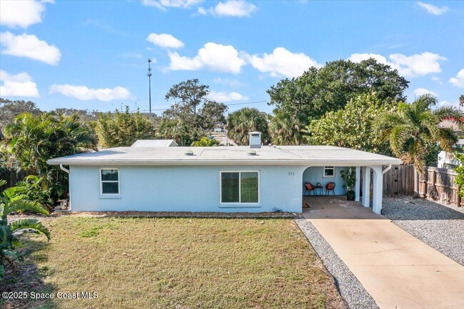 Building Photo - 711 Unity Dr