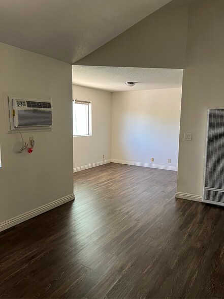 dining room - 6640 Simpson Ave