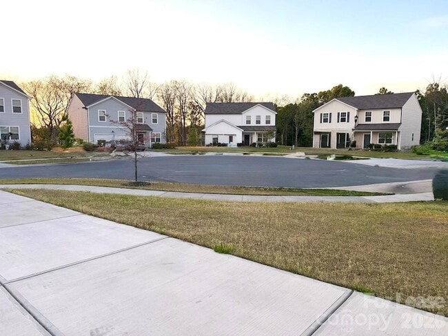 Building Photo - 1266 Nesters Store Pl SW