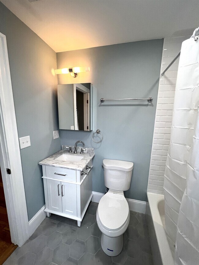 Building Photo - 67 Pearl St