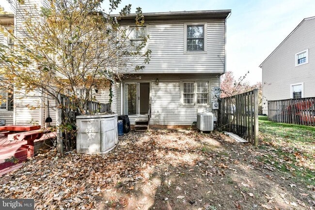 Building Photo - 14639 Stone Range Dr