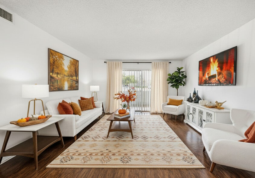 New Season, New Home — 6 Weeks FREE - One Park Plaza Apartments