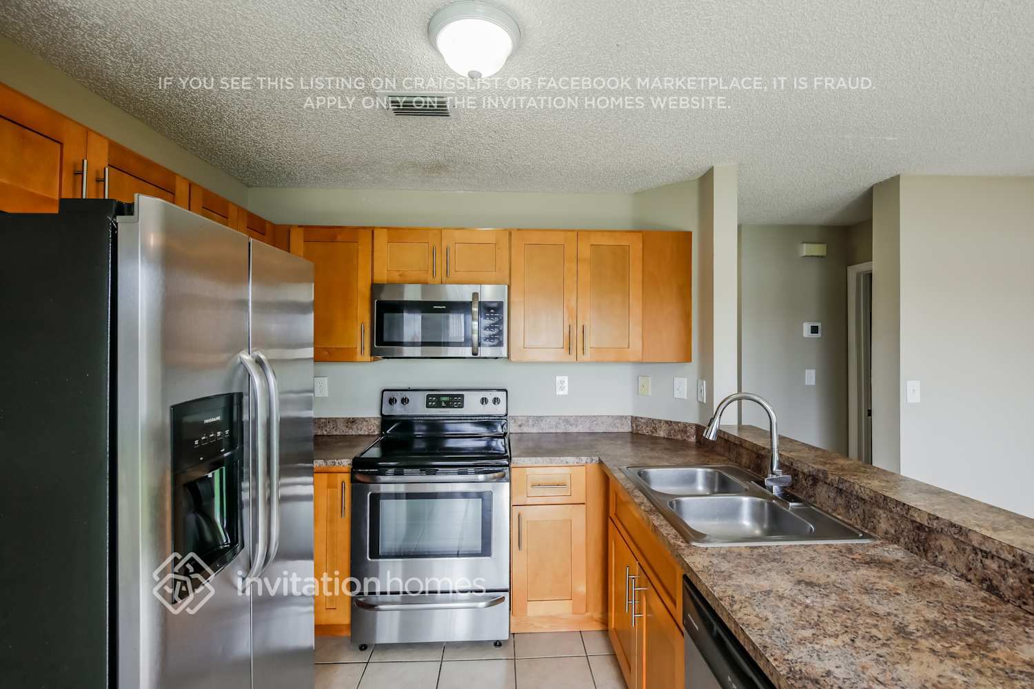 Building Photo - 17768 SW 139th Ct