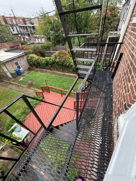 Building Photo - 2916 Guilford Ave