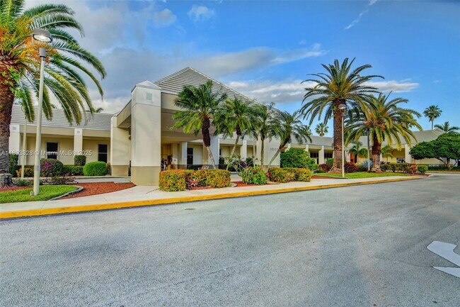 Building Photo - 2405 Antigua Cir