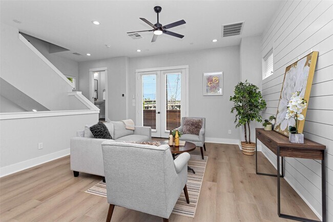 Building Photo - 1616 Euel St