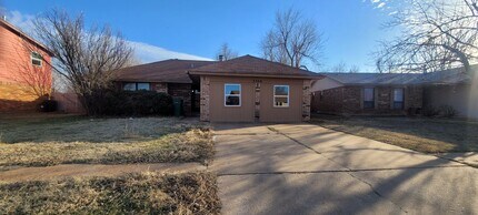 Building Photo - 3308 SE 55th St