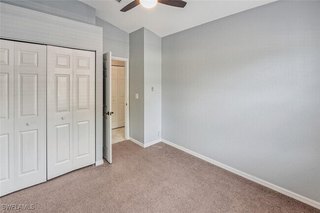 Building Photo - 6812 Satinleaf Rd S