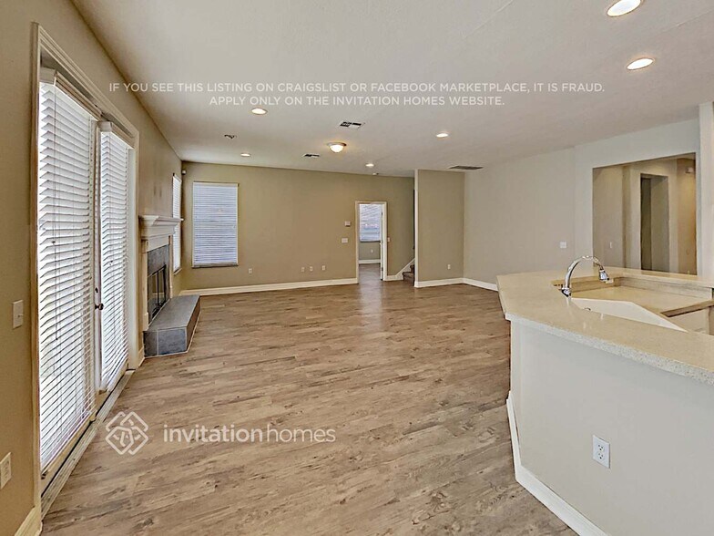 Building Photo - 2513 Barra Ct