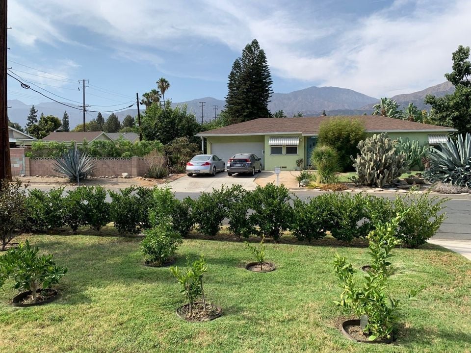 Building Photo - 1320 3 Ranch Rd