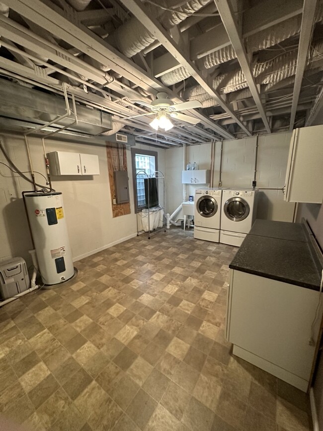 Basement with Washer/Dryer - 94 Olentangy Pt