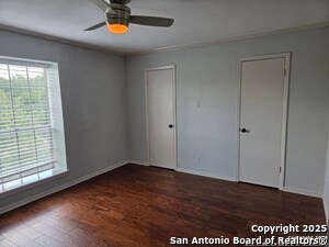 Building Photo - 8401 N New Braunfels Ave
