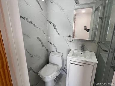 Building Photo - 43-47-47 163rd St