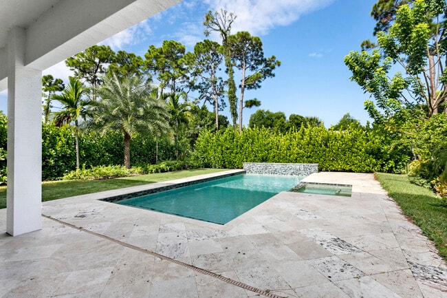 Building Photo - 13450 Artisan Cir