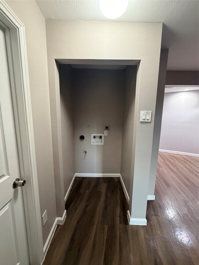 Building Photo - 13217 Player St