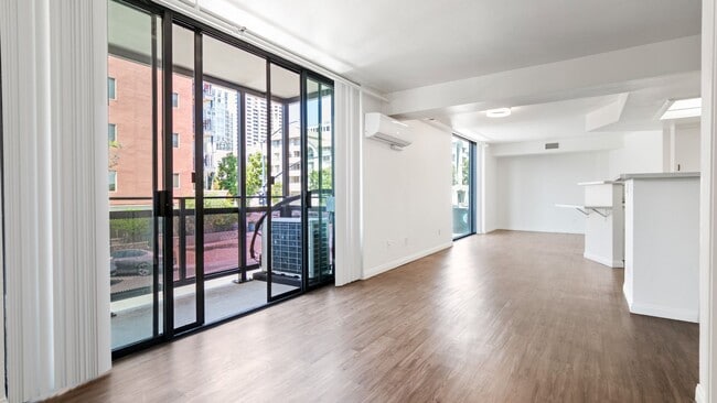 Building Photo - Greystone Lofts