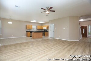 Building Photo - 14514 Redwood Valley