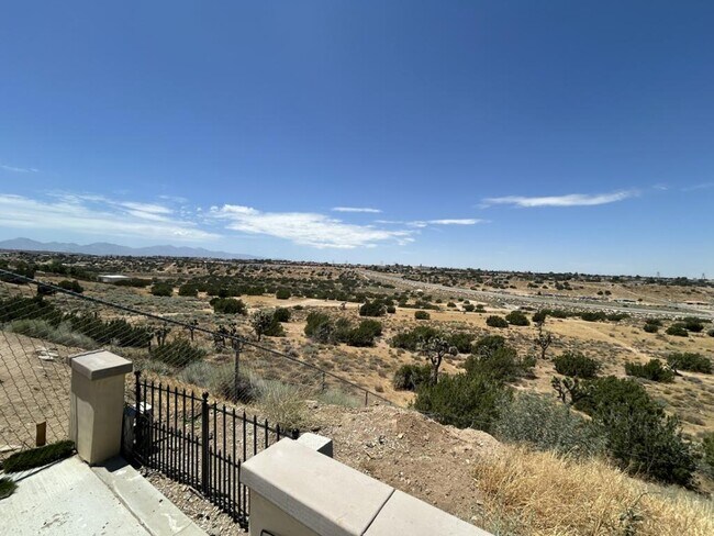 Building Photo - 7146 Amanda Way