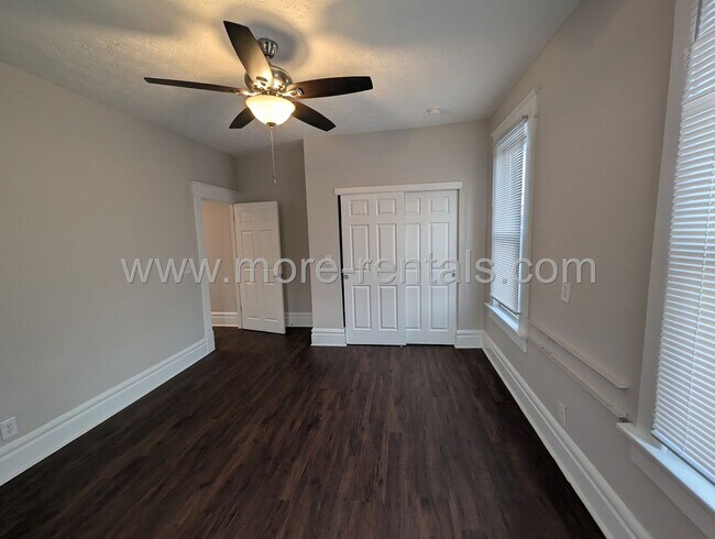 Building Photo - 1090 Parsons Ave