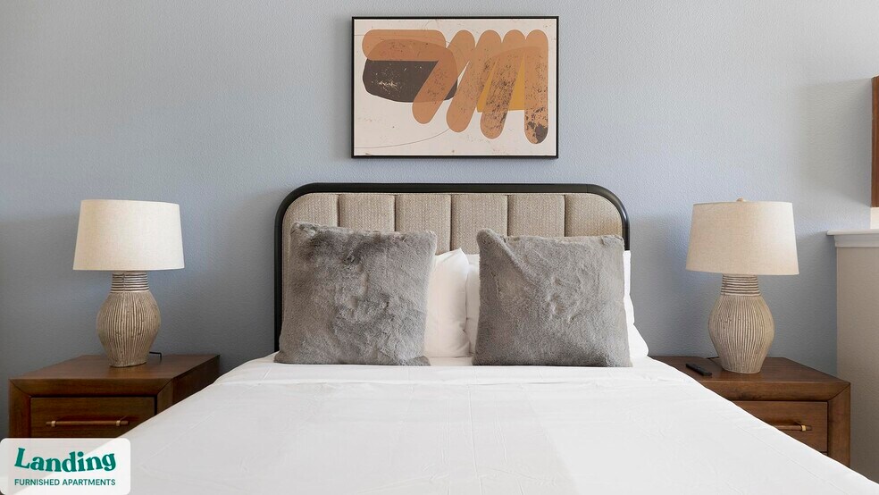 Building Photo - 1215 W Slaughter Ln