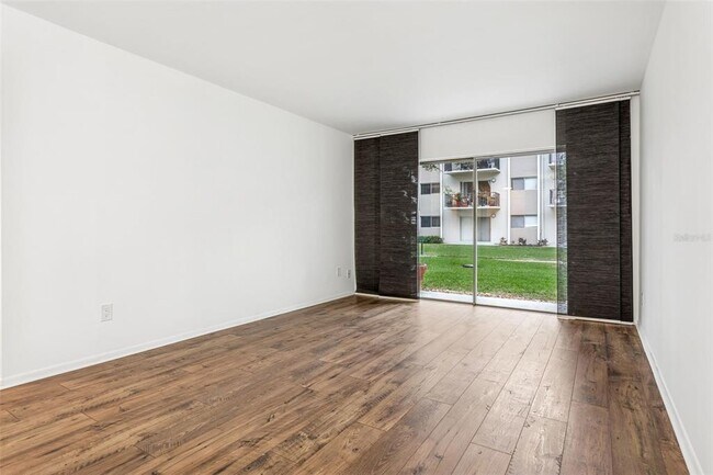 Building Photo - 4606 W Gray St