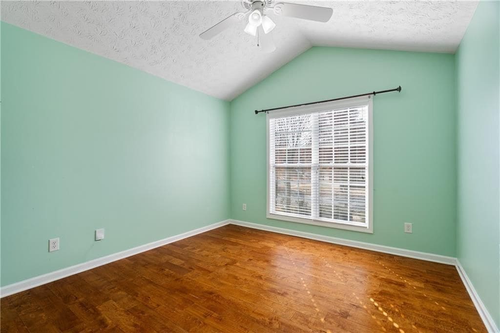 Building Photo - 1943 Jameson Cir NE