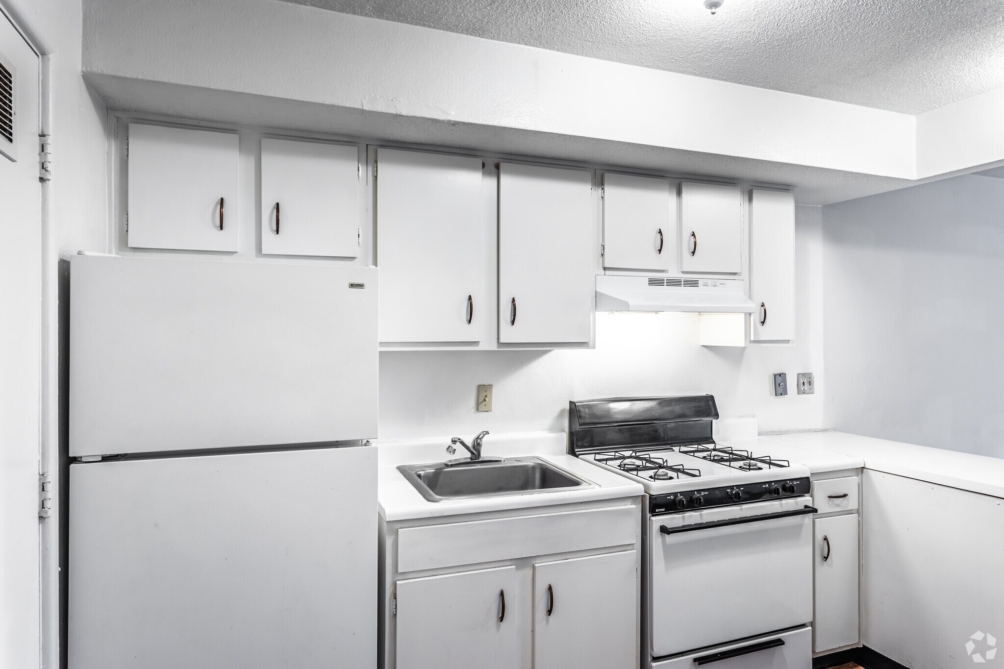 San Rafael Townhomes 8456 San Rafael Pl Saint Louis MO 63114