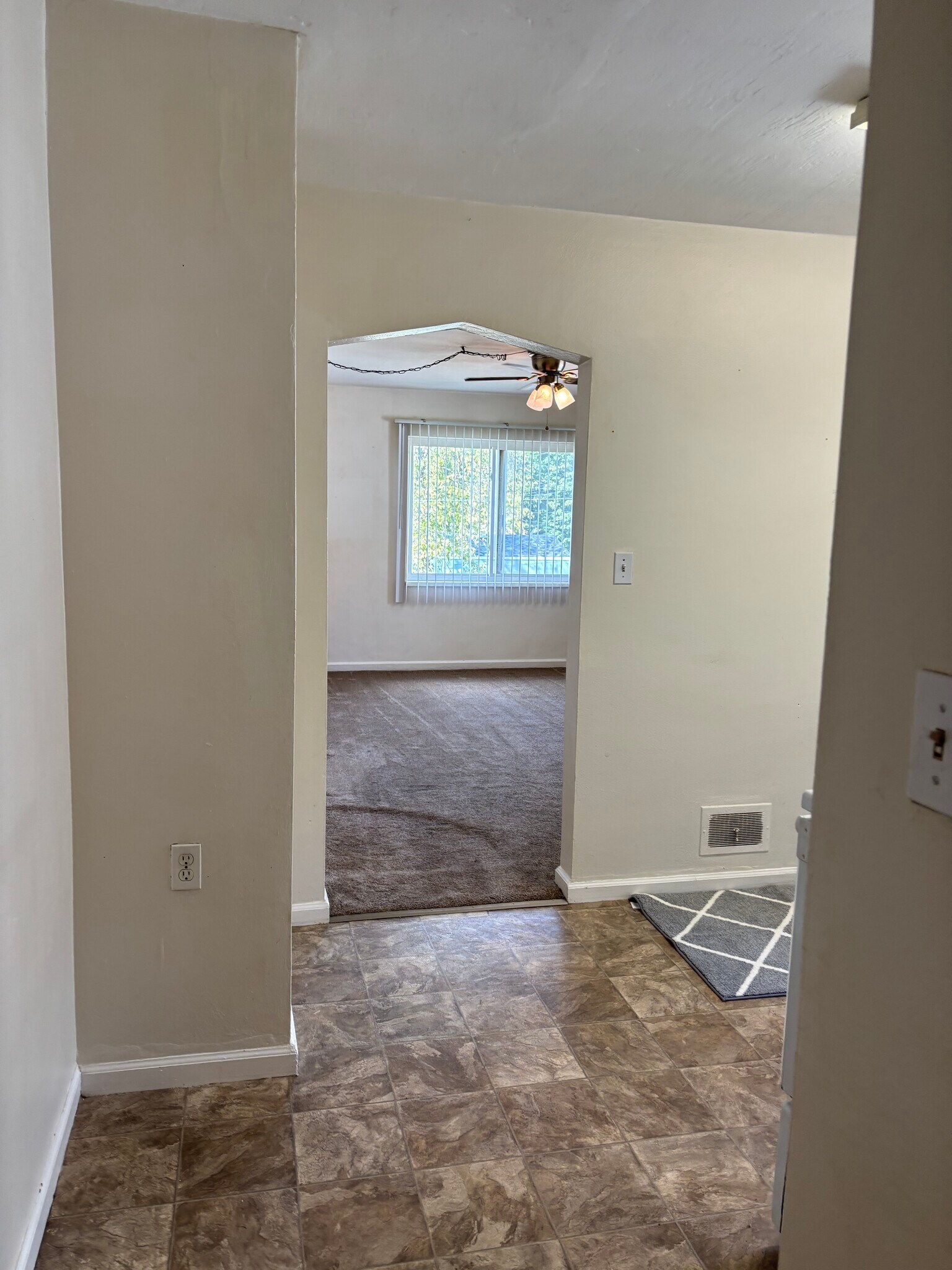 Building Photo - 506 Morse Ave