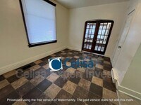 Building Photo - 1013 Stophlet St