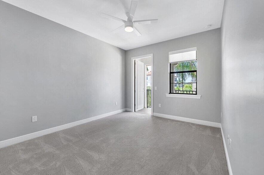 Building Photo - 16386 Viansa Wy