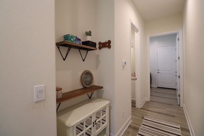 Building Photo - Gated Groves Single Story Home