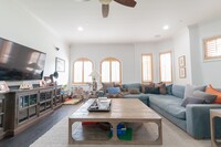 Building Photo - 143 N Arnaz Dr