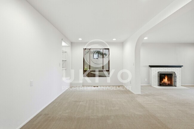 Building Photo - 6809 Colton Blvd