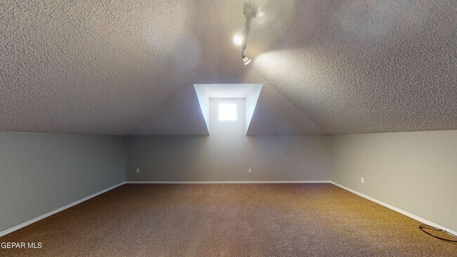 Building Photo - 12231 Tierra Baja Way
