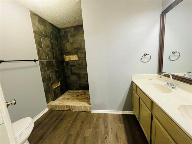 Building Photo - 5501 White Dove Dr