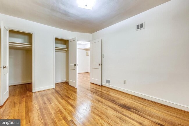 Building Photo - 7818 Tilbury St