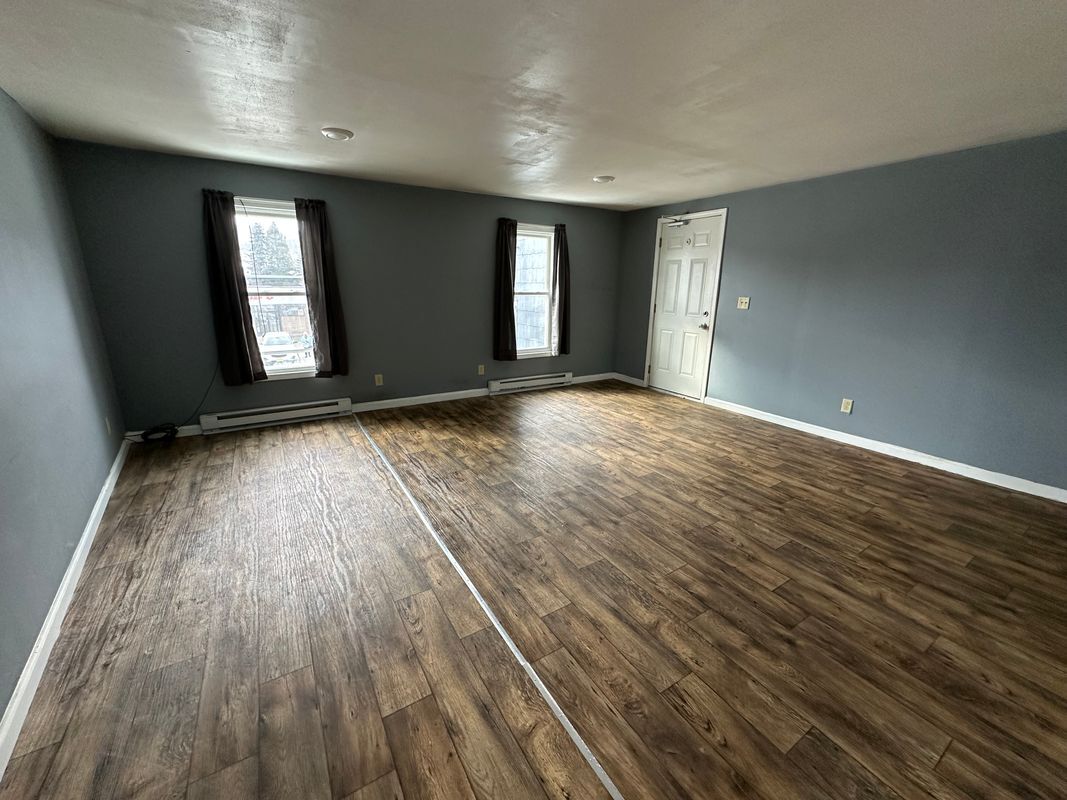 Building Photo - 107 W Pulteney St