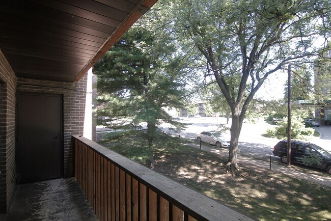 Primary Photo - 604 Kelly Ave