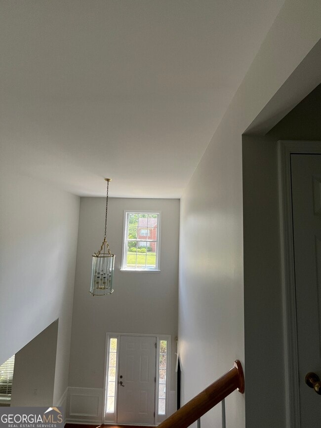 Building Photo - 15 Suwanee Pass Ln