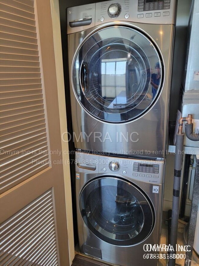 Building Photo - 1100 Howell Mill Rd NW