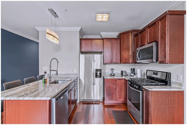 Building Photo - 1401 N 5th St