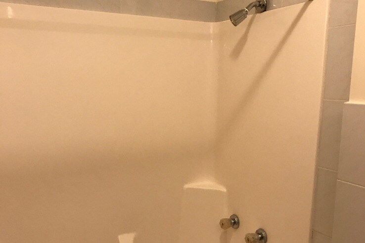 Bathroom - 952 W Windsor Ave