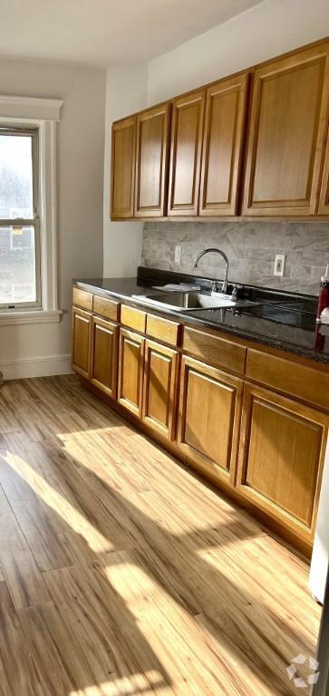 Building Photo - 1 bedroom in PELHAM NY 10803