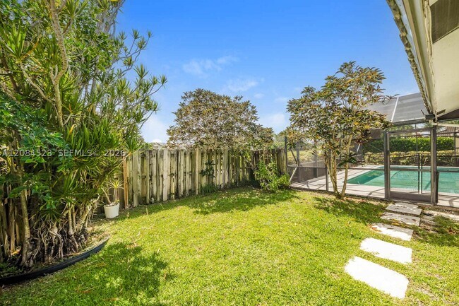 Building Photo - 22888 Greenview Terrace